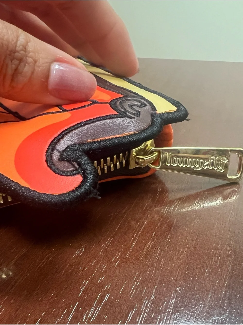 Loungefly wallet never